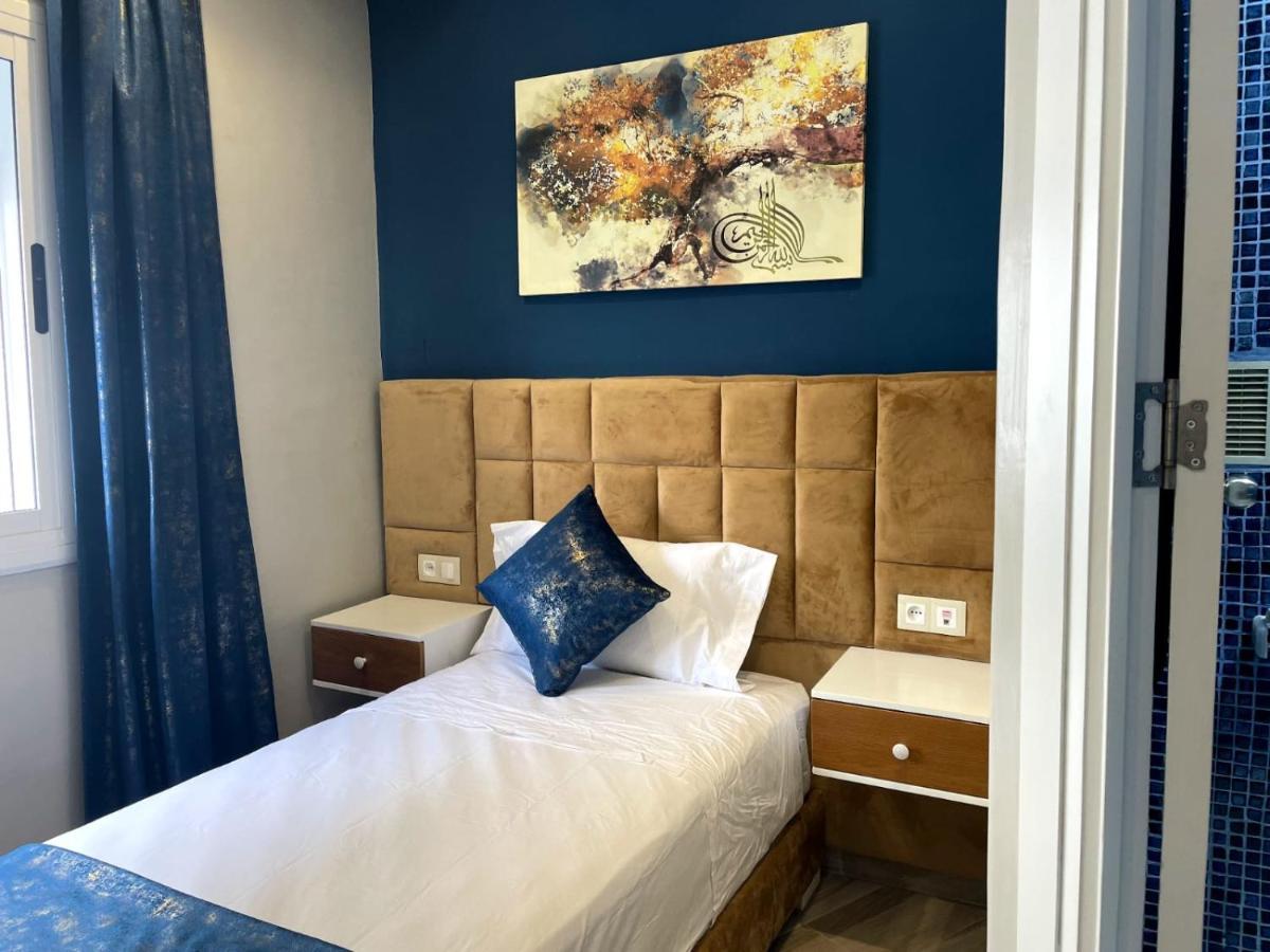 Hostal Mh Borj Мартил Екстериор снимка